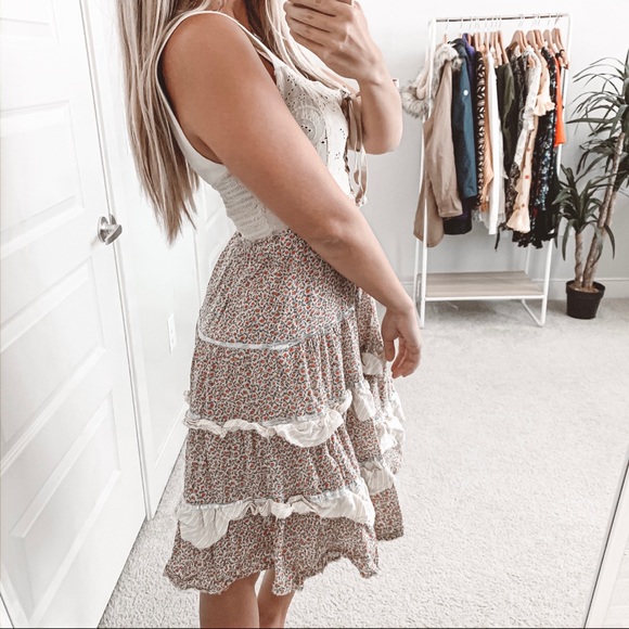 Free People Vintage Printed Tiered Hippie Dress. - Picture 5 of 6